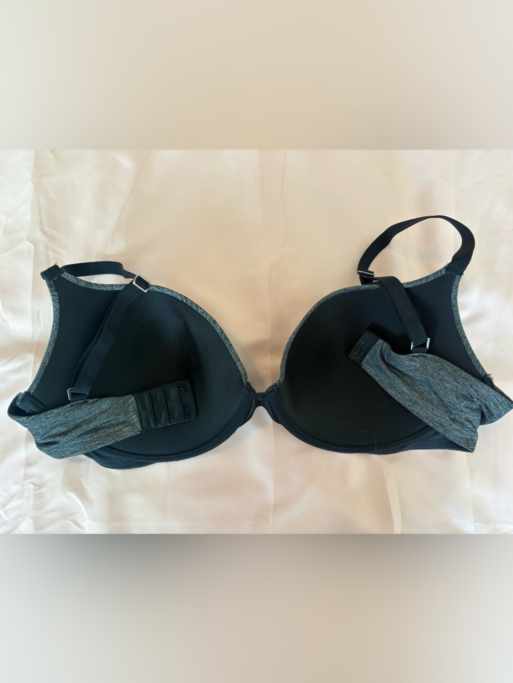 Adore Me 36DD T-Shirt Bra in Dark Heather Grey - Picture 2 of 4
